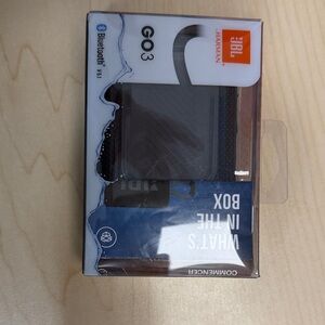 JBL GO 3 Bluetooth Speaker in Black and Blue